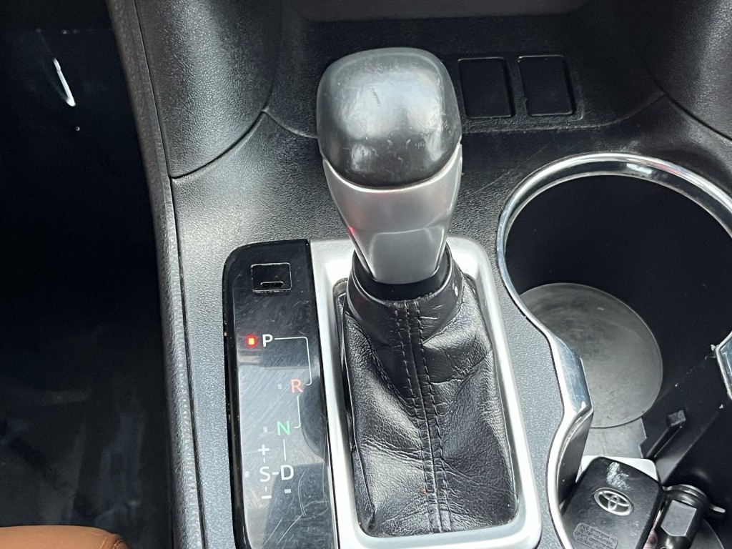 2019 Toyota Highlander Image 23
