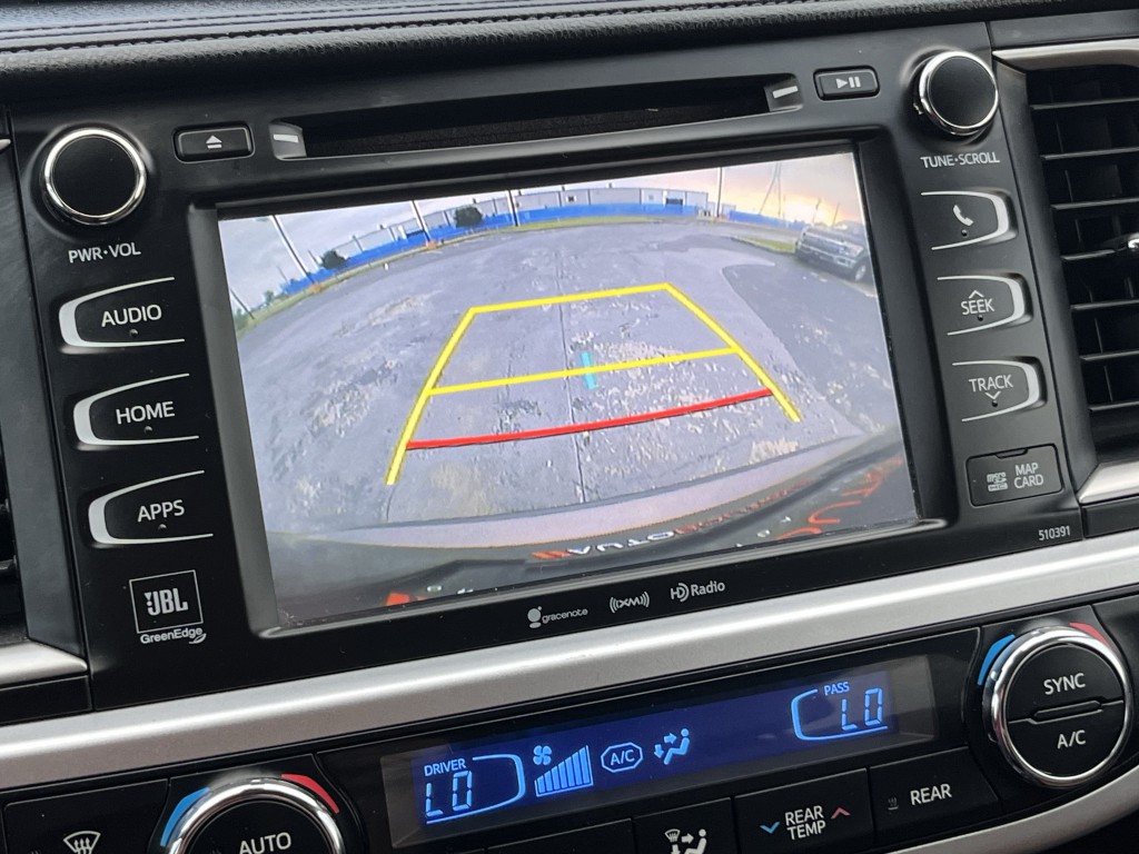 2019 Toyota Highlander Image 24