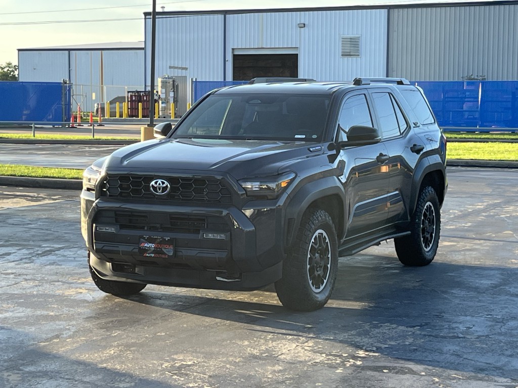2025 Toyota 4Runner Image 3