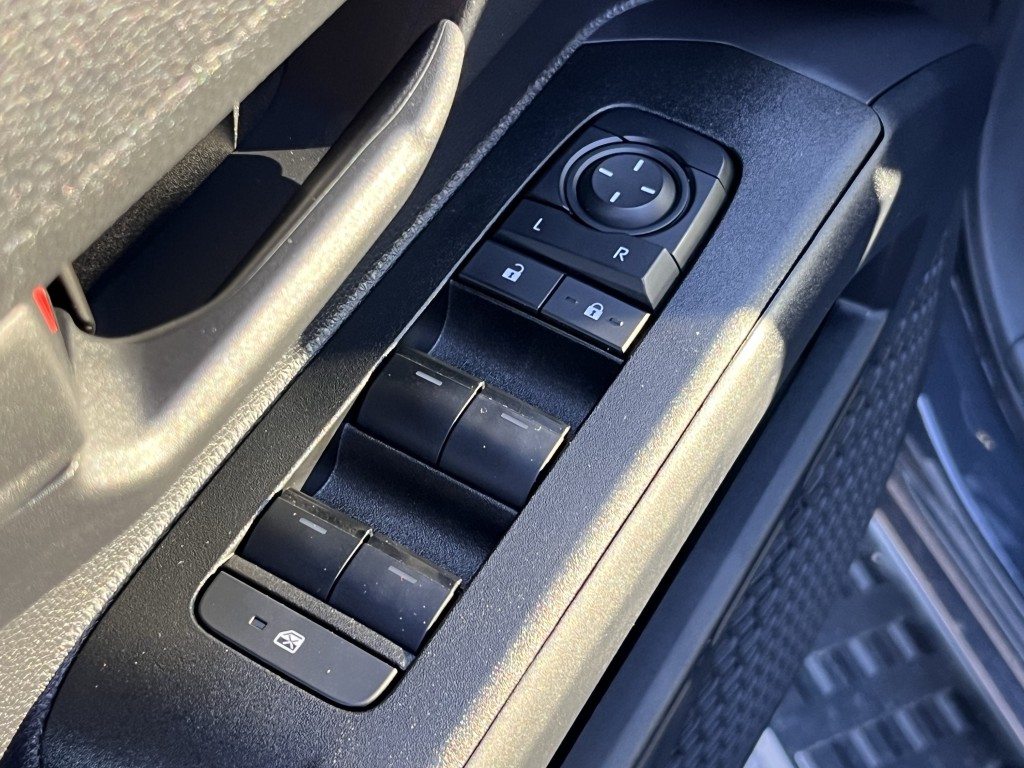 2025 Toyota 4Runner Image 26