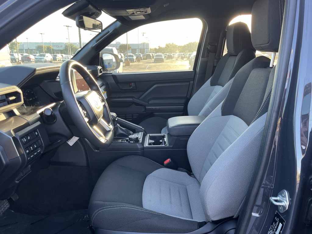 2025 Toyota 4Runner Image 28