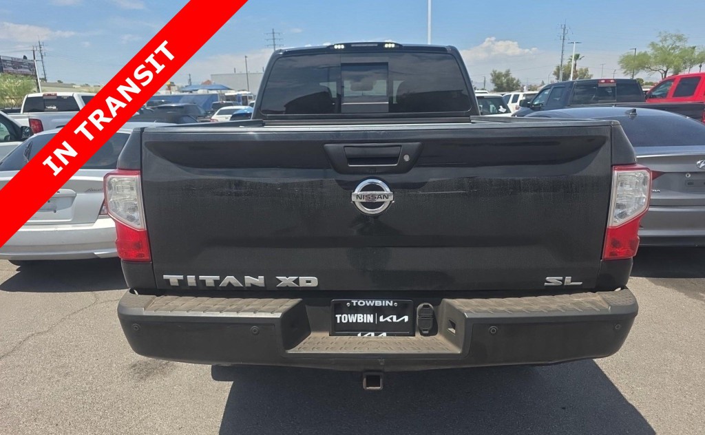 2016 Nissan Titan Image 7
