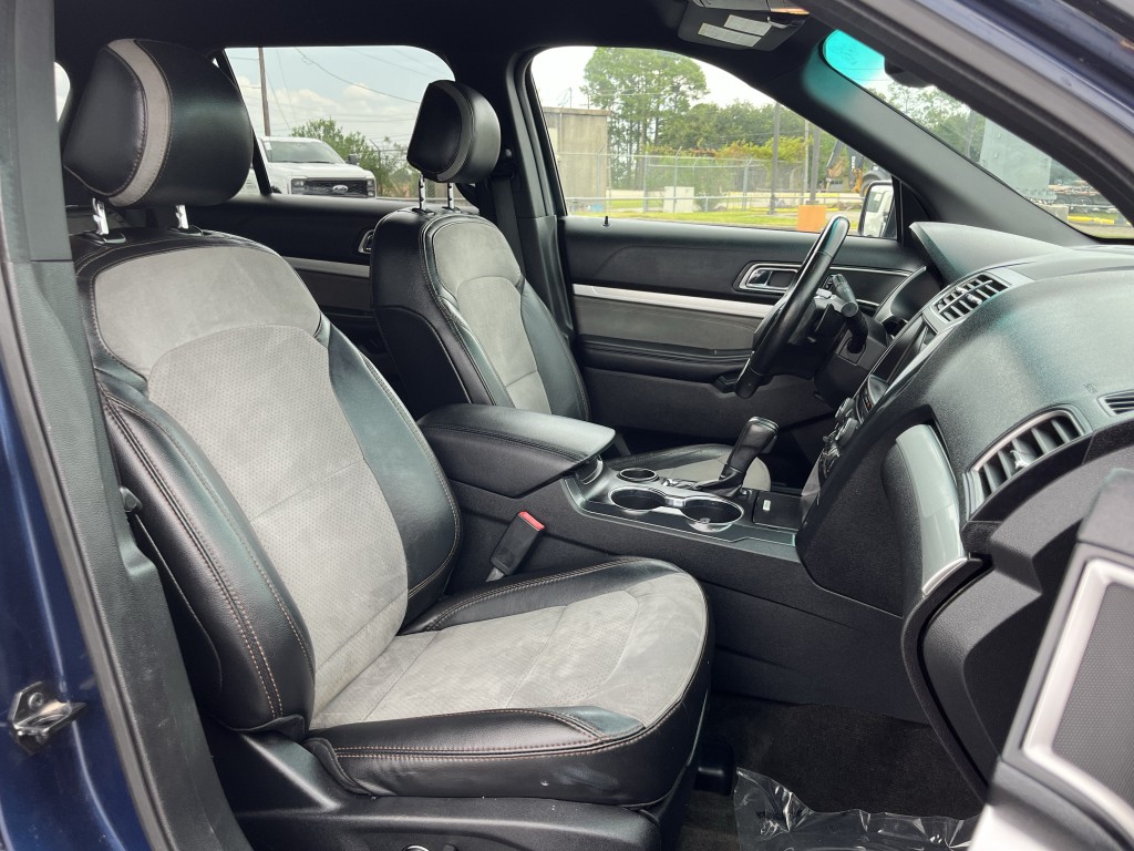 2017 Ford Explorer Image 29