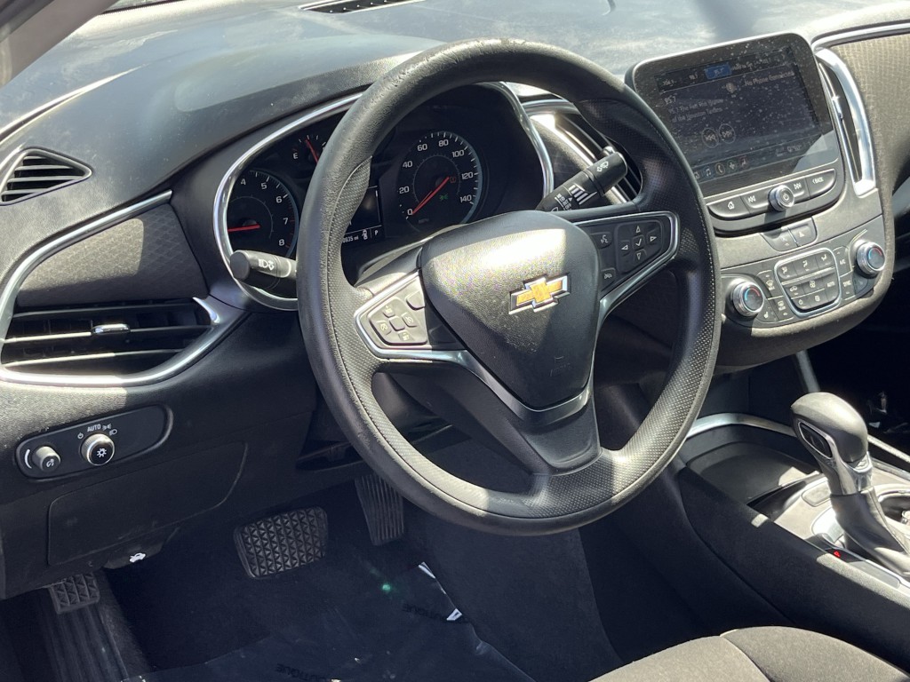 2021 Chevrolet Malibu Image 16