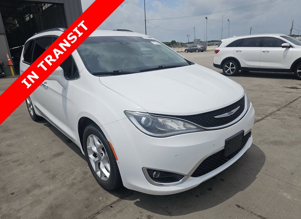 2019 Chrysler Pacifica Image 5