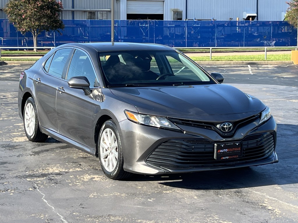 2019 Toyota Camry Image 5