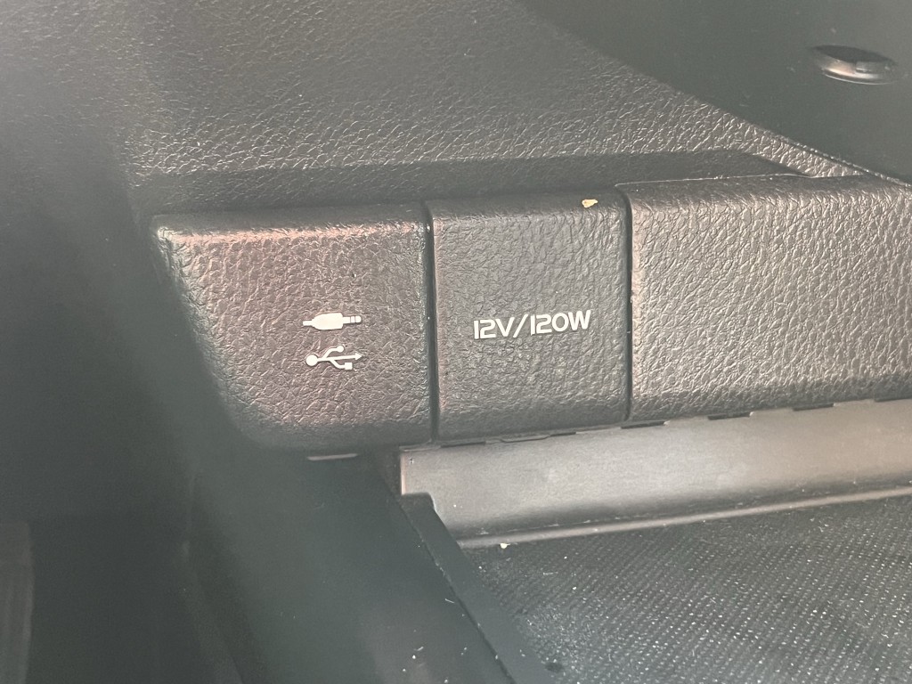 2019 Toyota Camry Image 22
