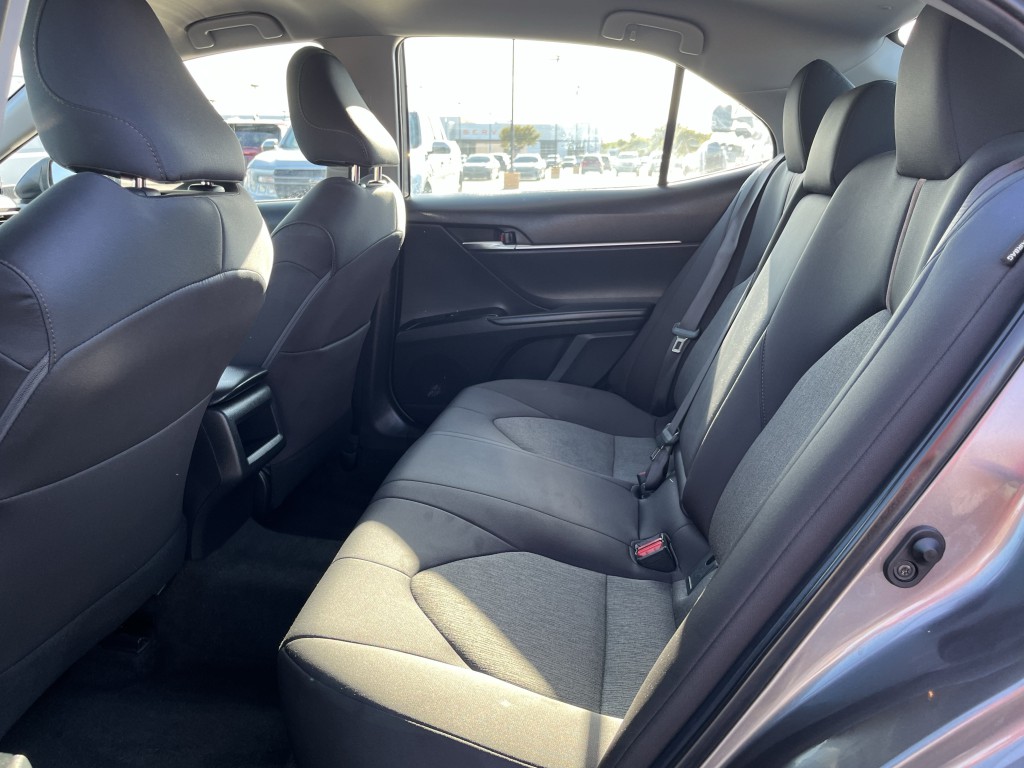 2019 Toyota Camry Image 29