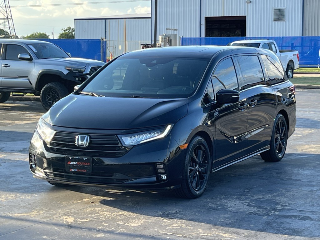 2023 Honda Odyssey Image 3