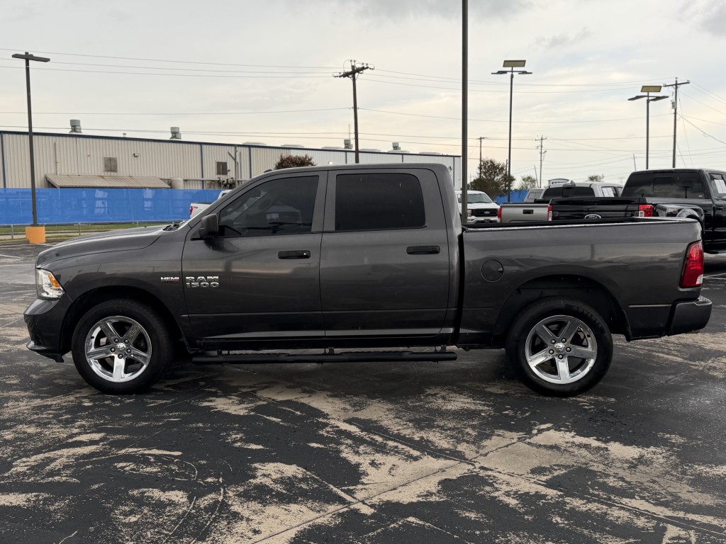 2016 RAM 1500 Image 11