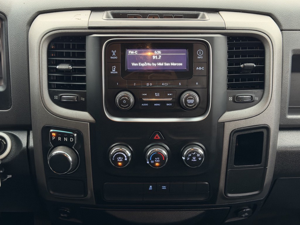 2016 RAM 1500 Image 17