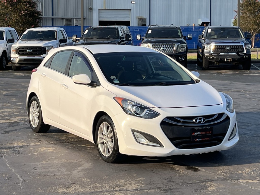 2014 Hyundai Elantra Image 5