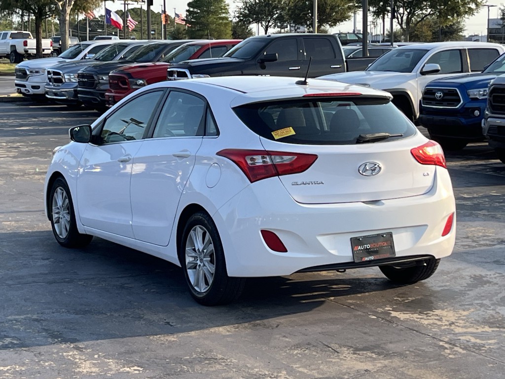 2014 Hyundai Elantra Image 10