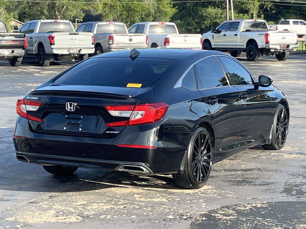 2018 Honda Accord Image 10