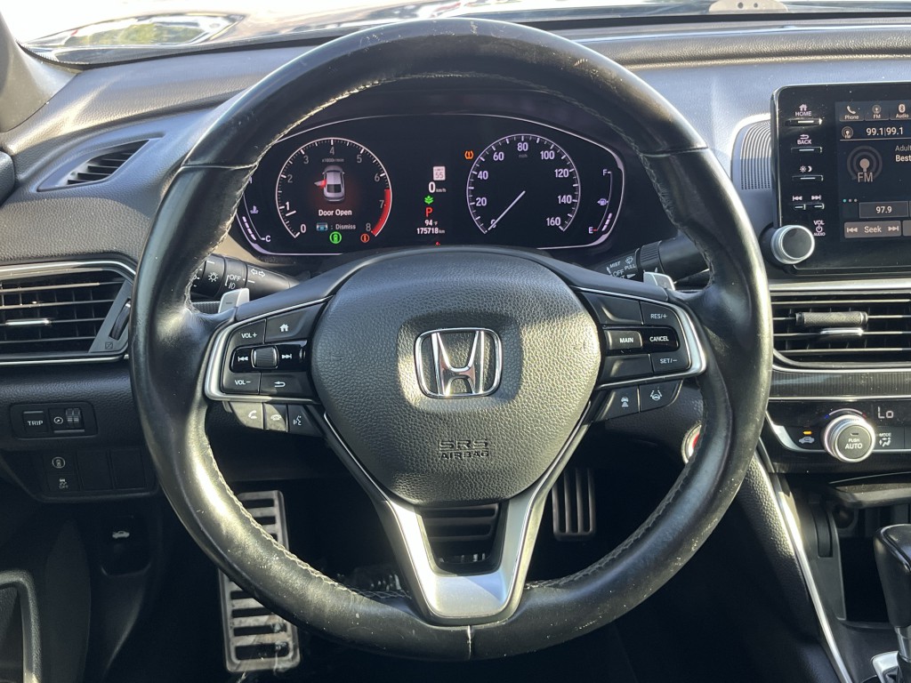 2018 Honda Accord Image 17