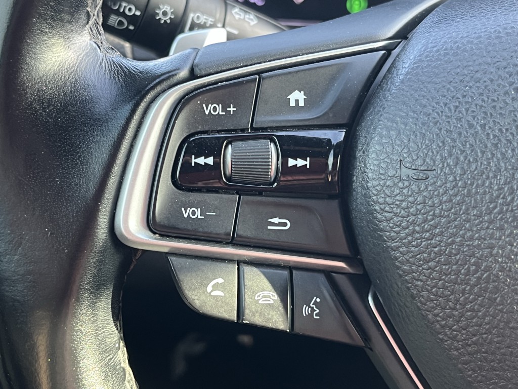 2018 Honda Accord Image 18