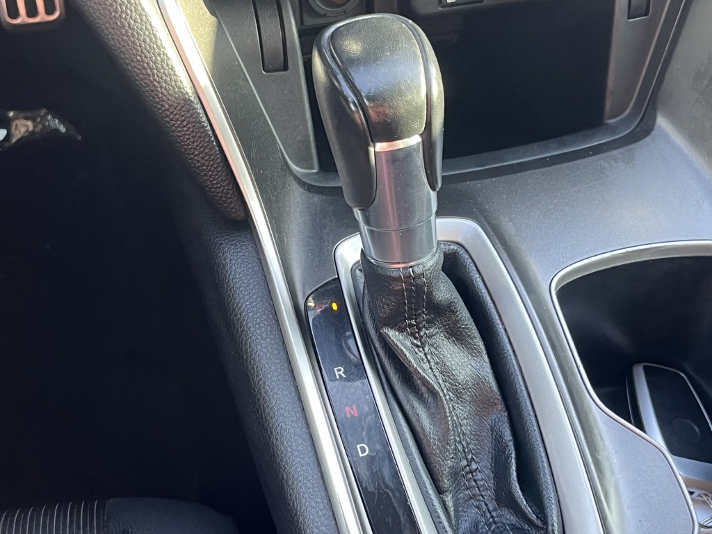 2018 Honda Accord Image 21