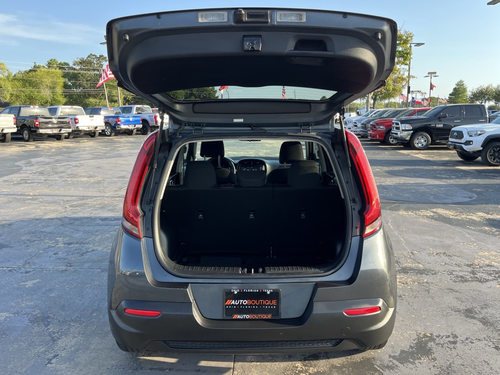 2021 Kia Soul Image 13