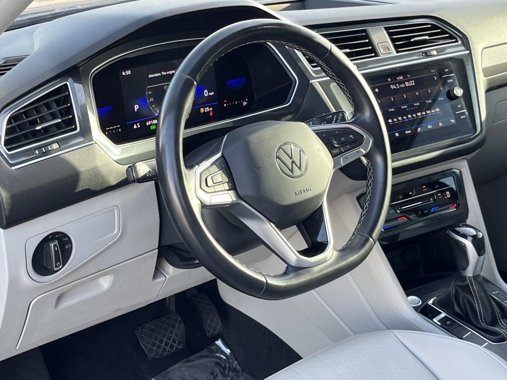 2023 Volkswagen Tiguan Image 17