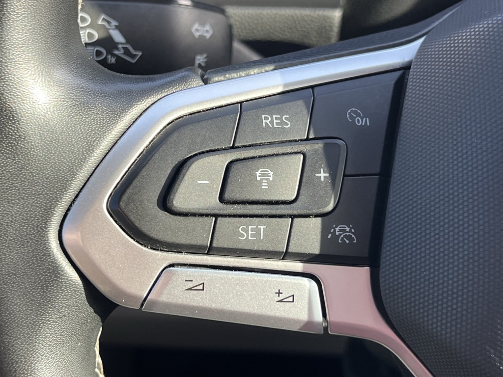 2023 Volkswagen Tiguan Image 21