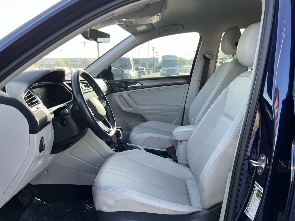 2023 Volkswagen Tiguan Image 30