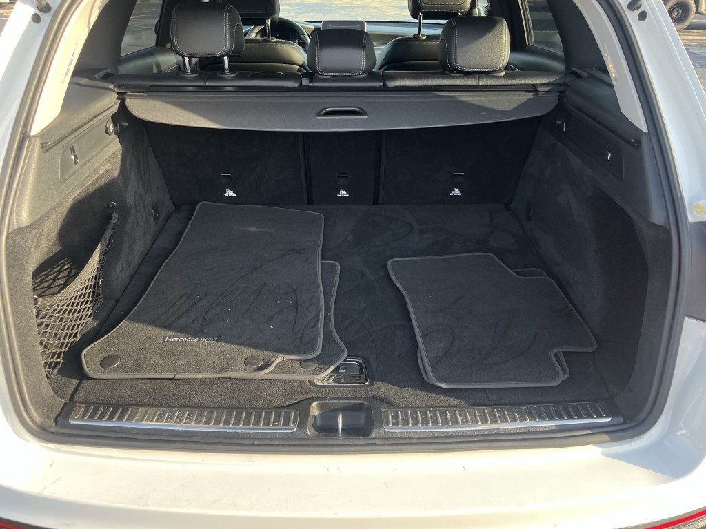 2016 Mercedes-Benz GLC-Class Image 15