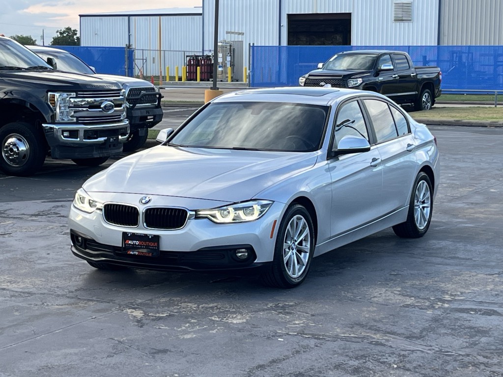 2018 BMW 3 Series Image 3