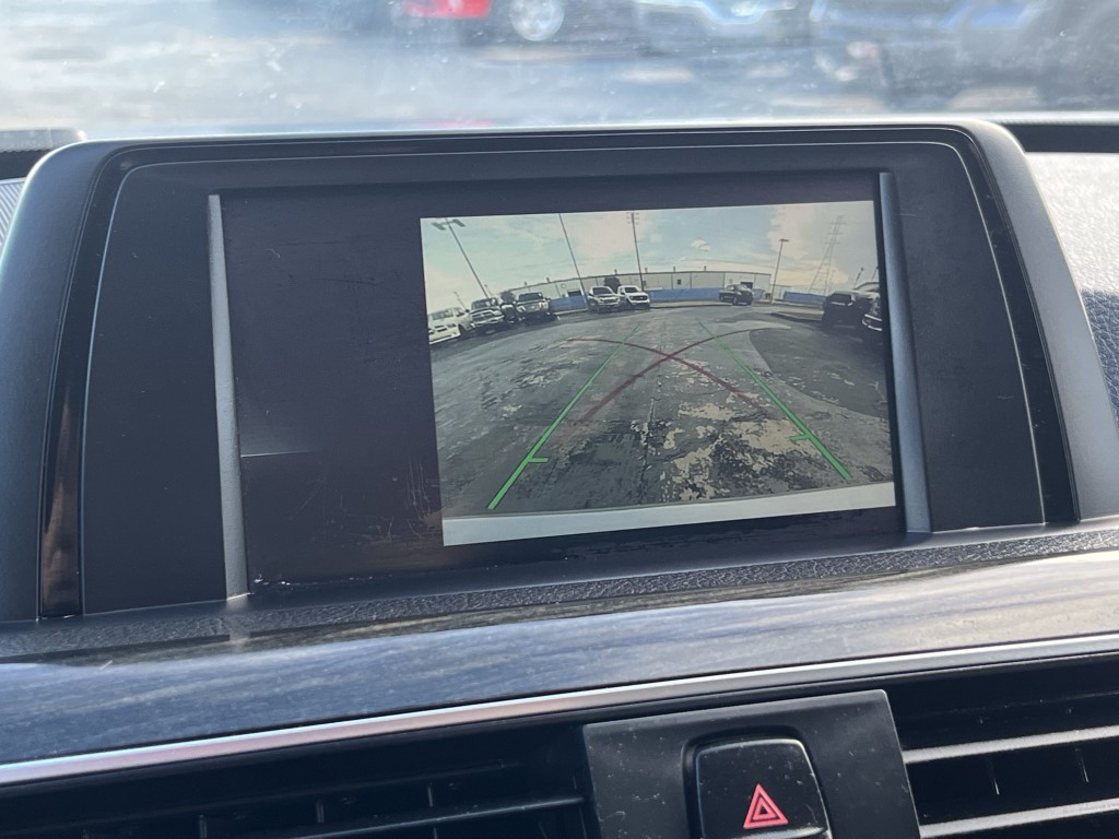 2018 BMW 3 Series Image 7