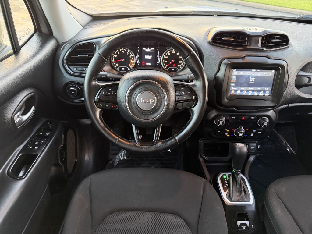 2018 Jeep Renegade Image 21