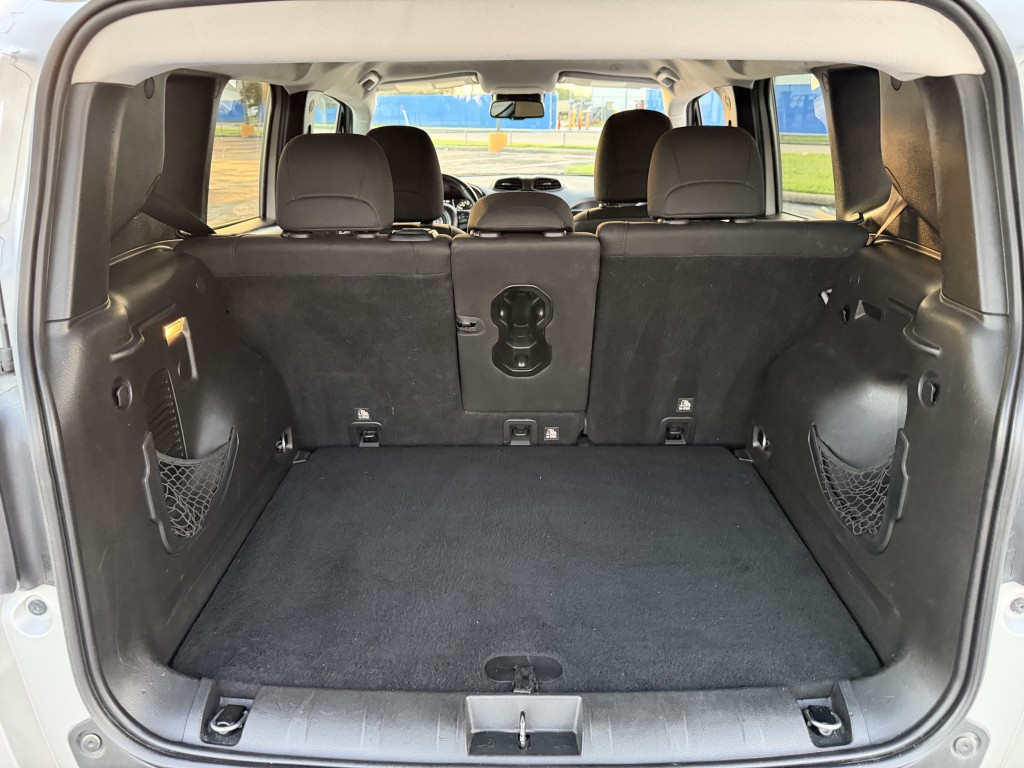 2018 Jeep Renegade Image 26