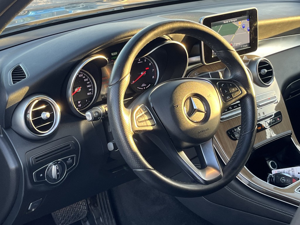 2018 Mercedes-Benz GLC-Class Image 14