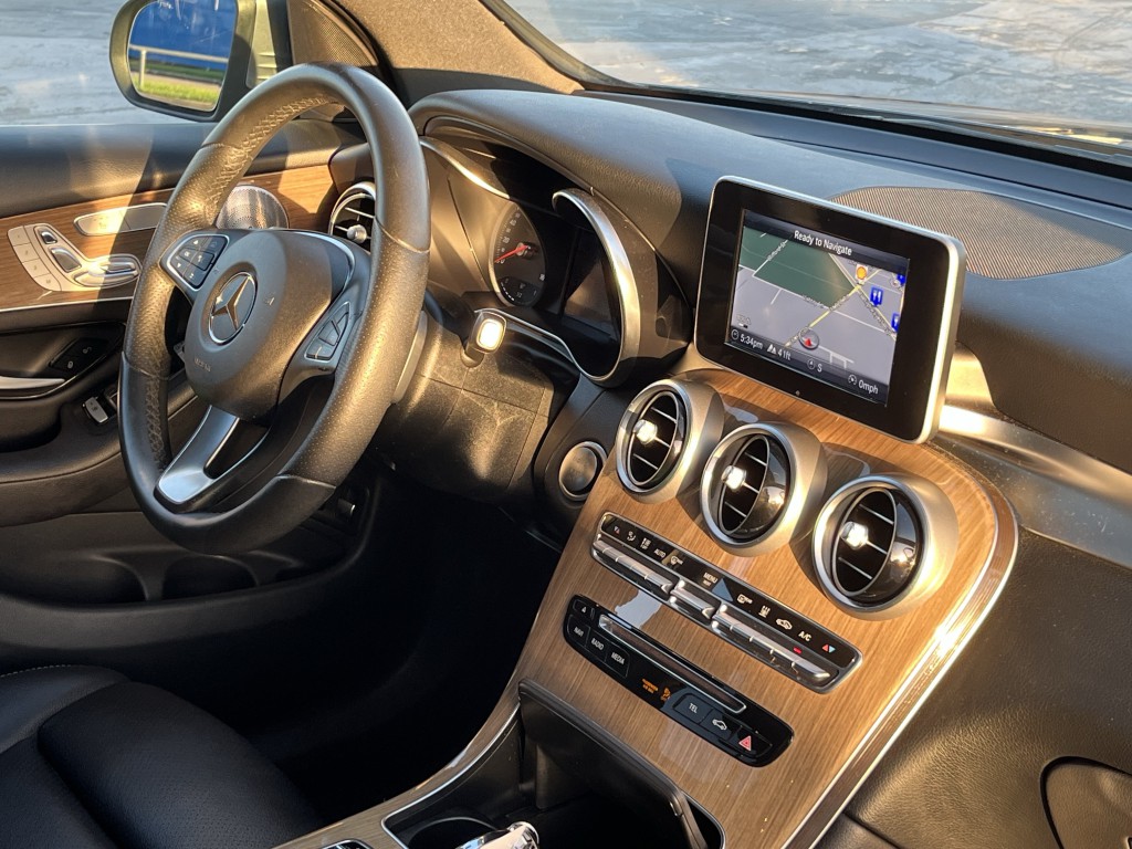 2018 Mercedes-Benz GLC-Class Image 15