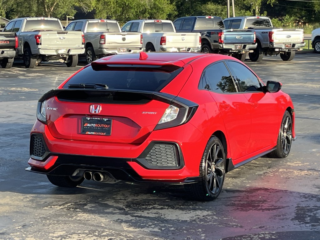 2019 Honda Civic Image 10