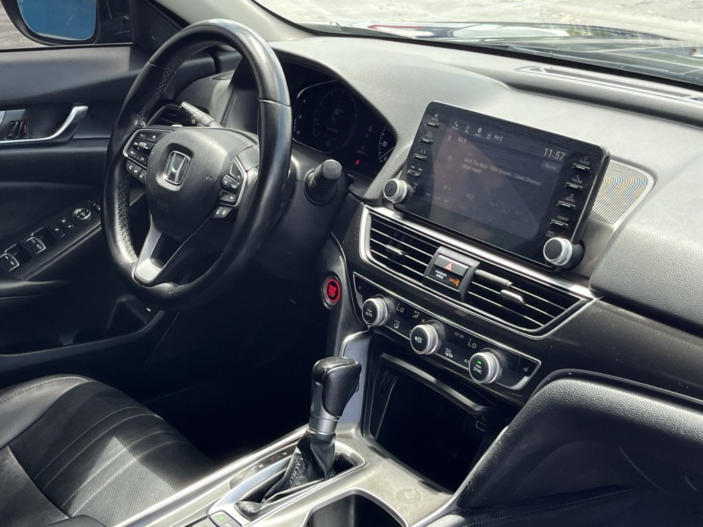 2021 Honda Accord Image 17