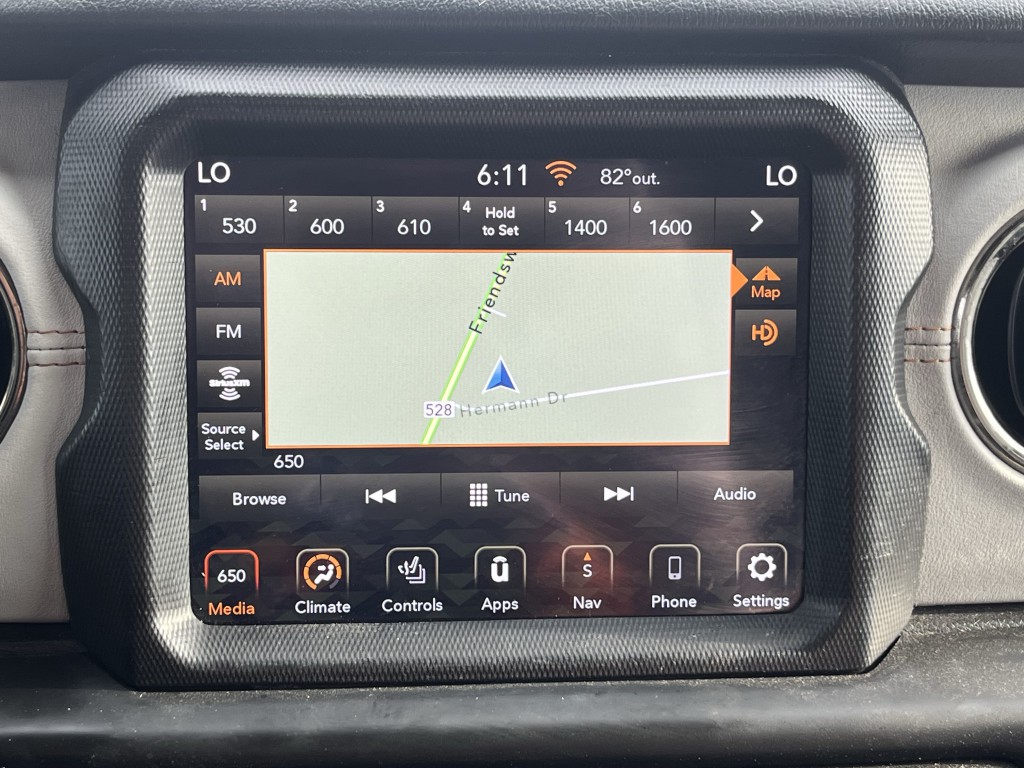 2021 Jeep Wrangler Image 8