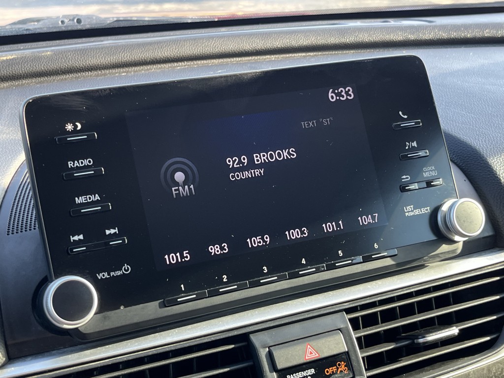2020 Honda Accord Image 9