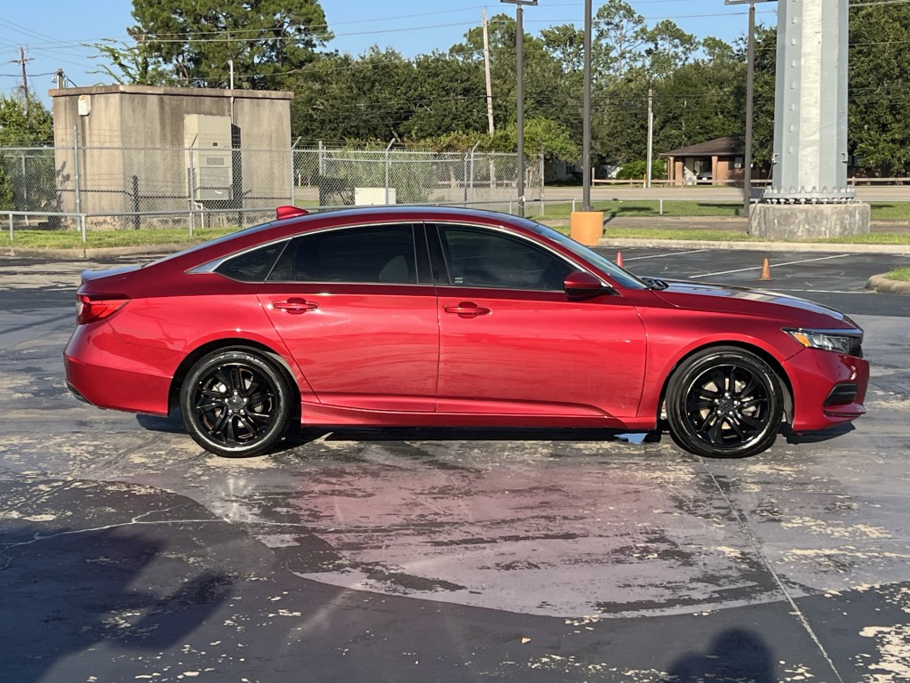 2020 Honda Accord Image 13