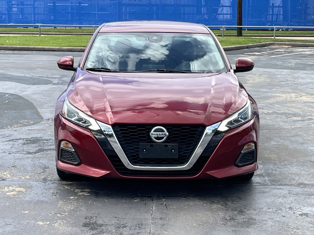2022 Nissan Altima Image 6