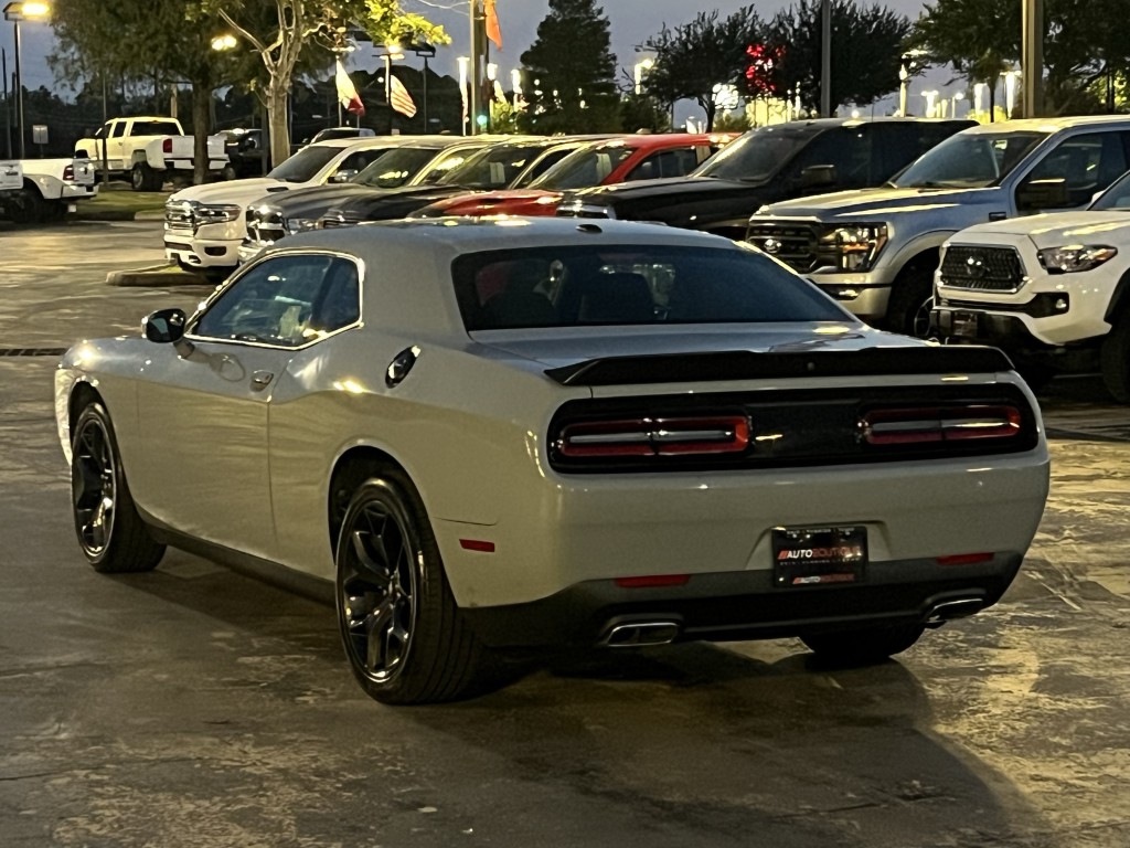 2020 Dodge Challenger Image 11