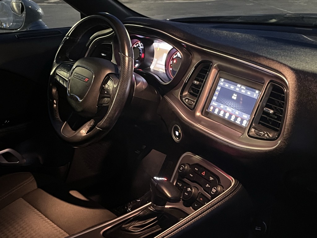 2020 Dodge Challenger Image 15