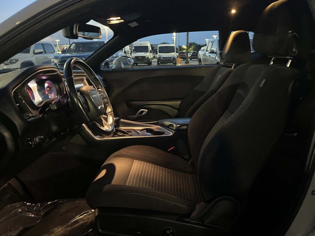 2020 Dodge Challenger Image 24