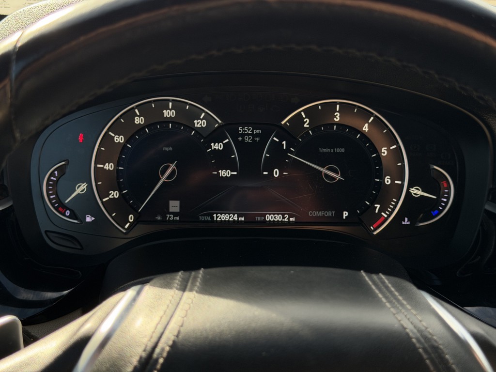 2017 BMW 5 Series Image 17