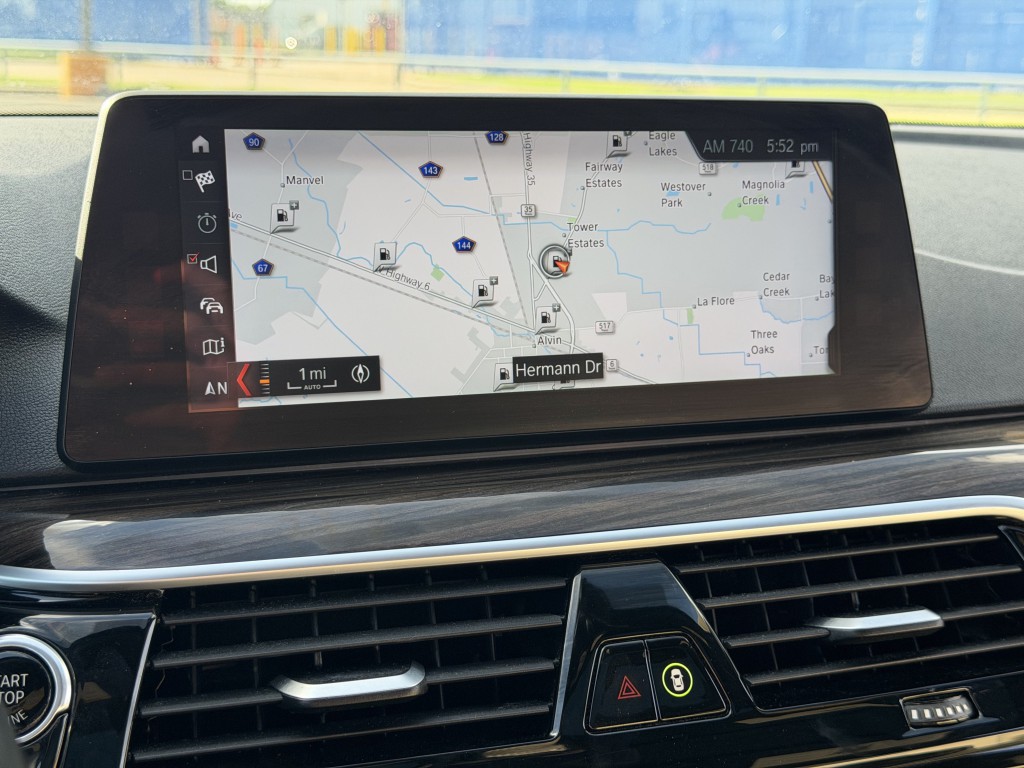 2017 BMW 5 Series Image 19