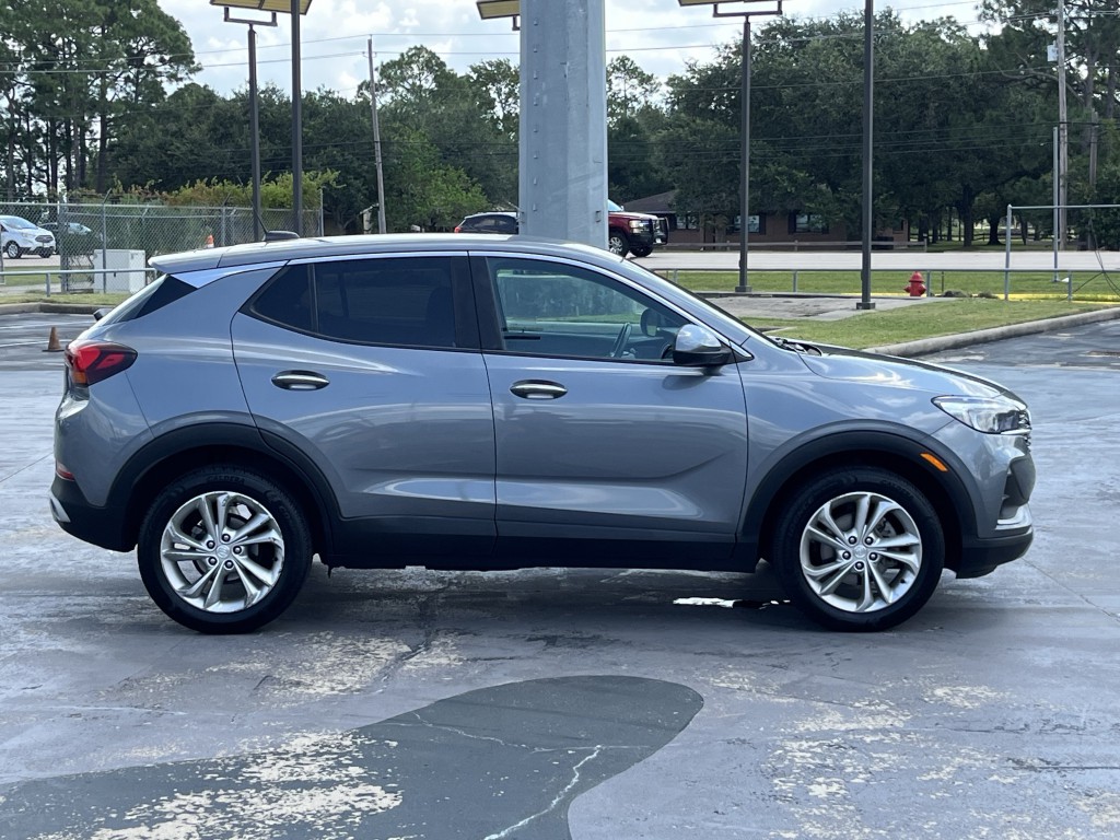 2021 Buick Enclave Image 12