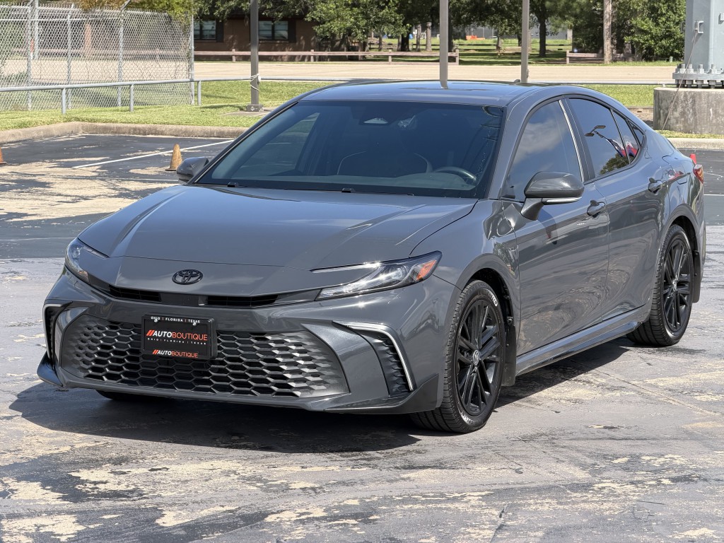 2026 Toyota Camry Image 5