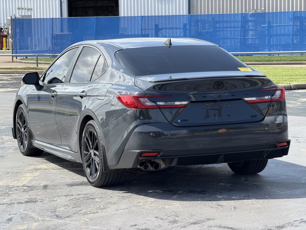 2026 Toyota Camry Image 9