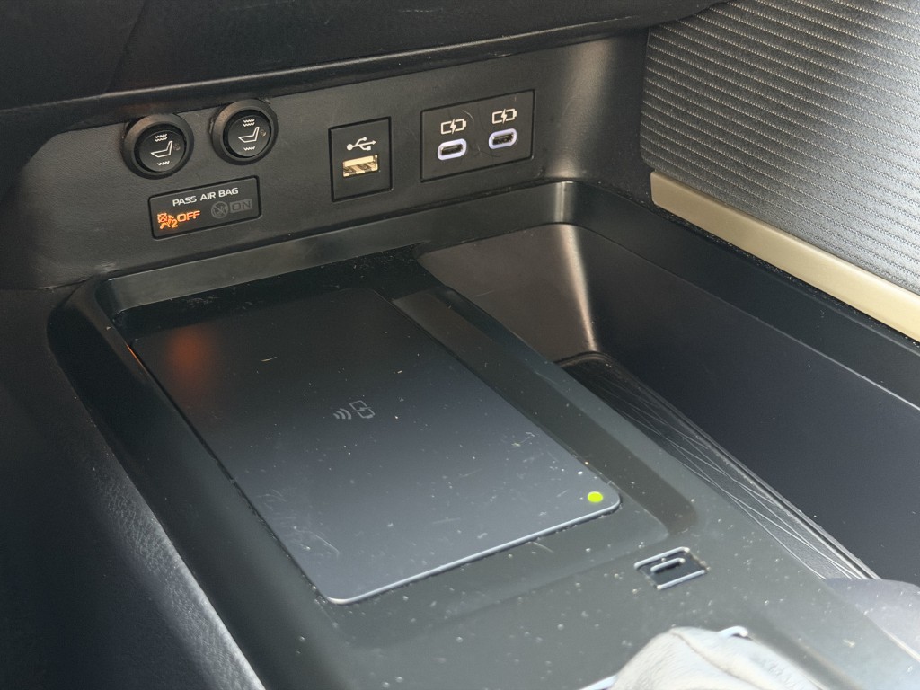 2026 Toyota Camry Image 23