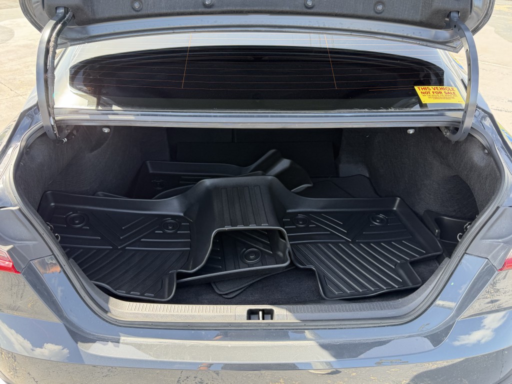 2026 Toyota Camry Image 31
