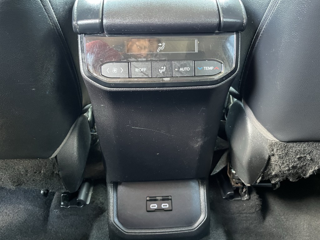 2023 Toyota Highlander Image 28