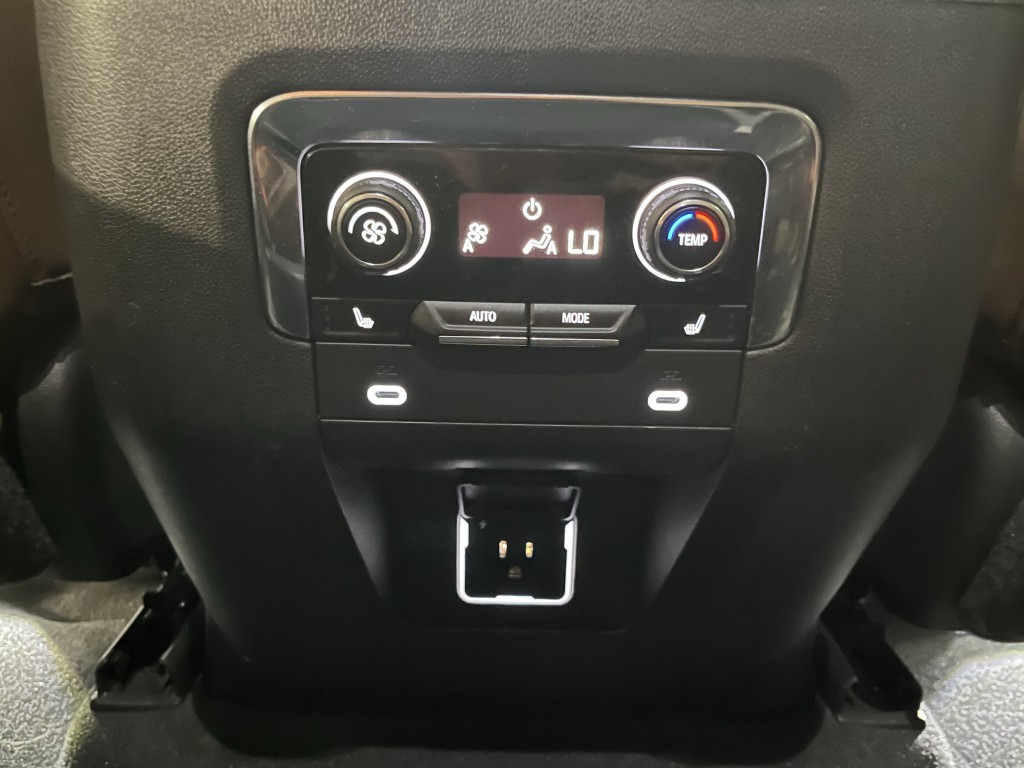 2022 Chevrolet Tahoe Image 27